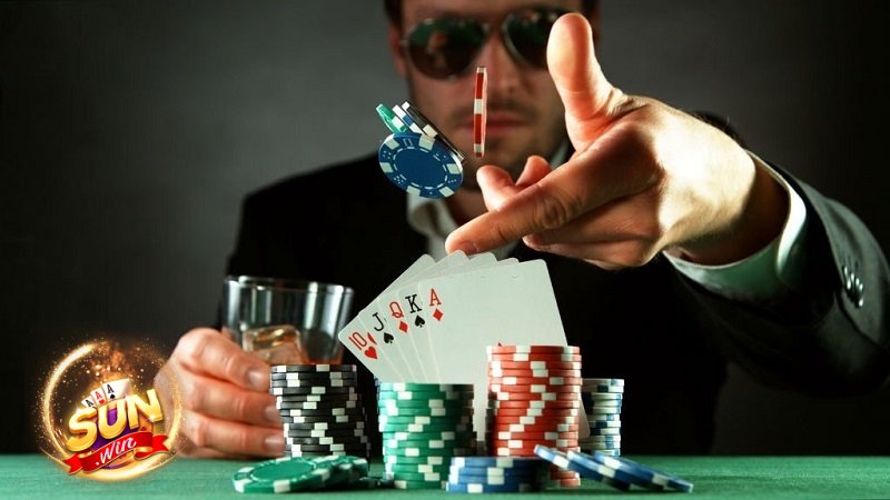 tính xác suất Poker của SUNWIN